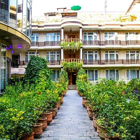 Park Star Hotel Kabul Exterior photo